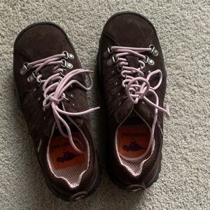 Rocket Dog Brown Sneakers with Pink Laces